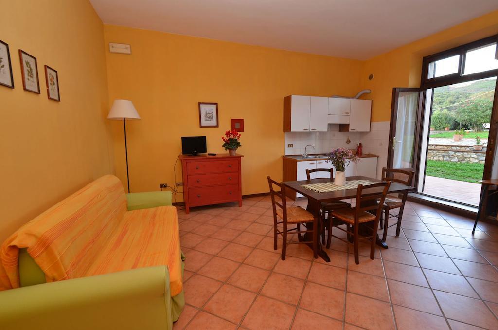 Azienda Agrituristica Allumiere Villa Campiglia Marittima Room photo